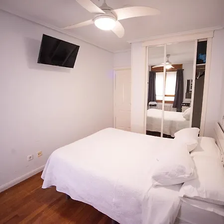 Apartacentro 아파트 소리아